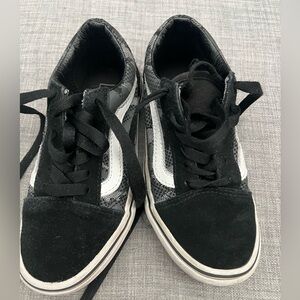 Kids Vans size 1